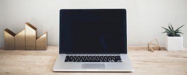 Laptop witch Raspberry Pi OS